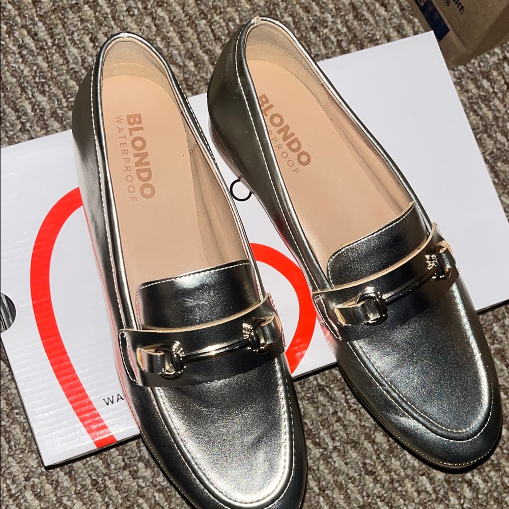 Blondo Benita Metallic Pewter Loafers with Gold Accent
